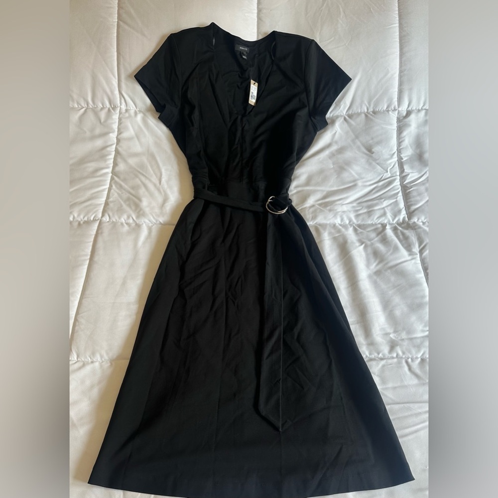 RW&CO. Black Short-Sleeve Belted A-Line Dress